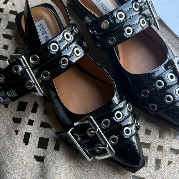 Steve Madden Graya Black Patent Flats - Picture 2 of 3